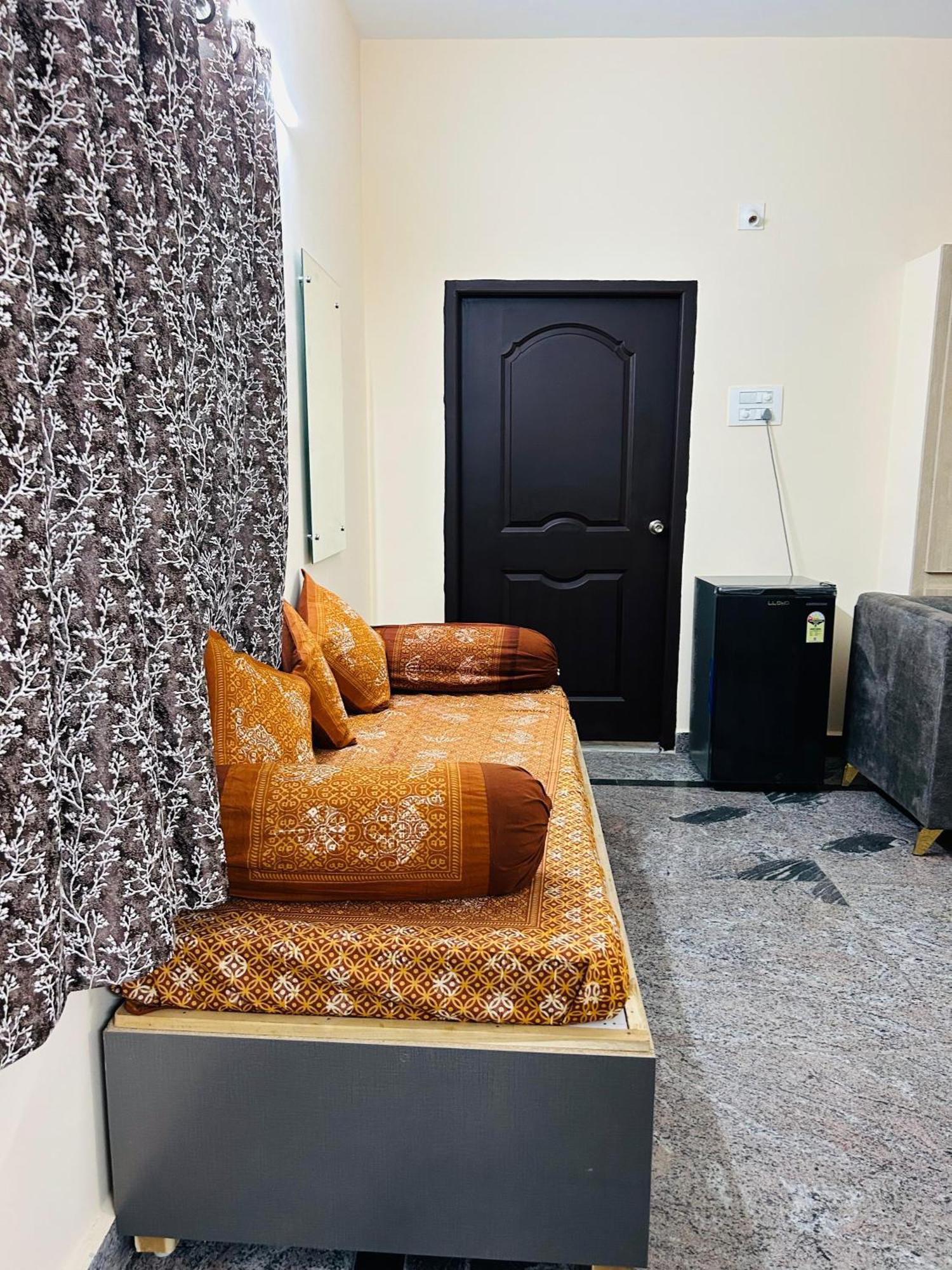 Y Stay Homestay Tirupati Exterior foto